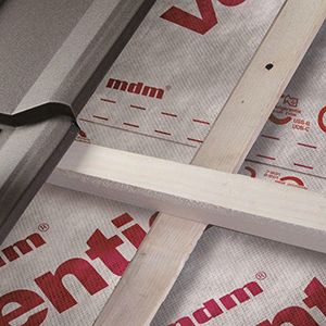 ÉCRAN SOUS TOITURE