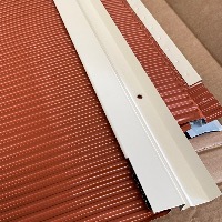 Solin Bavette Aluminium 250 mm Rouge - Profil biseauté